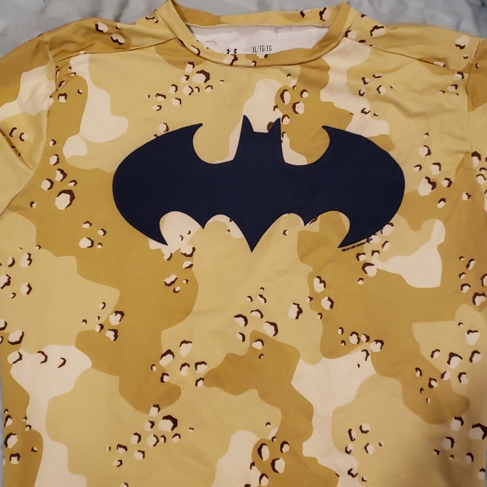 Under Armour Compression Heat Gear XL Tan Batman